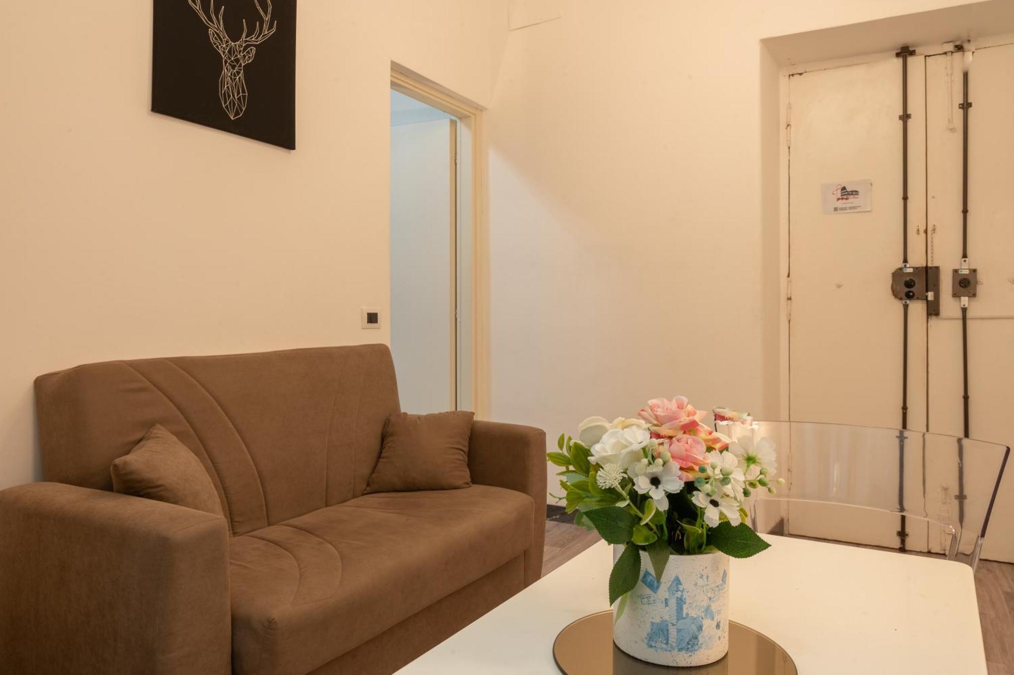 Cairoli 1 House G&B Colisee Rzym Zewnętrze zdjęcie